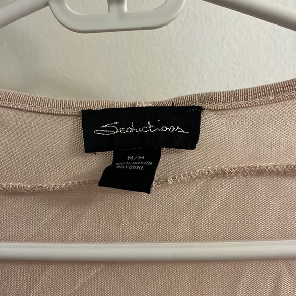 SALE!! SIRENS BABY PINK TOP 🔥🔥5/25!!🔥🔥 - Picture 2 of 7